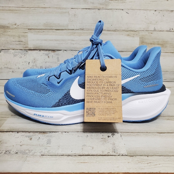 Nike Air Zoom Pegasus 41 UNC Tarheels Men's Size 9 Blue White Running Shoes - Picture 3 of 10